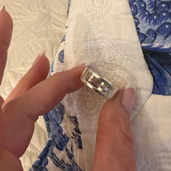 ❌LIKE NEW: GUCCI Sz 7 (US) G Logo Silver 925 Ring - Picture 4 of 13